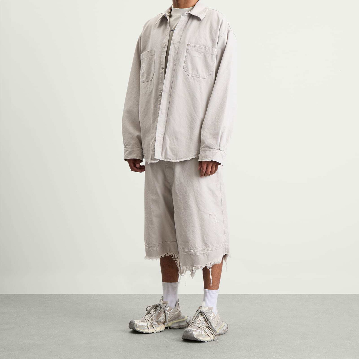 Tシャツ・カットソー BALENCIAGA FW25 WORKWEAR OVERSHIRT (839085 TRP15 1400) Balenciaga Heavy Cotton Workwear Overshirt Light Grey | END