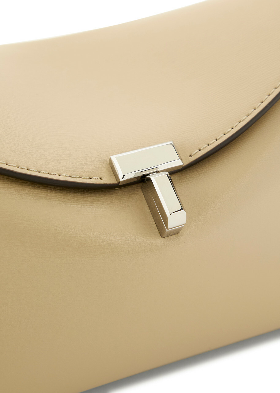Toteme T-lock Leather Clutch - Cream - One Size