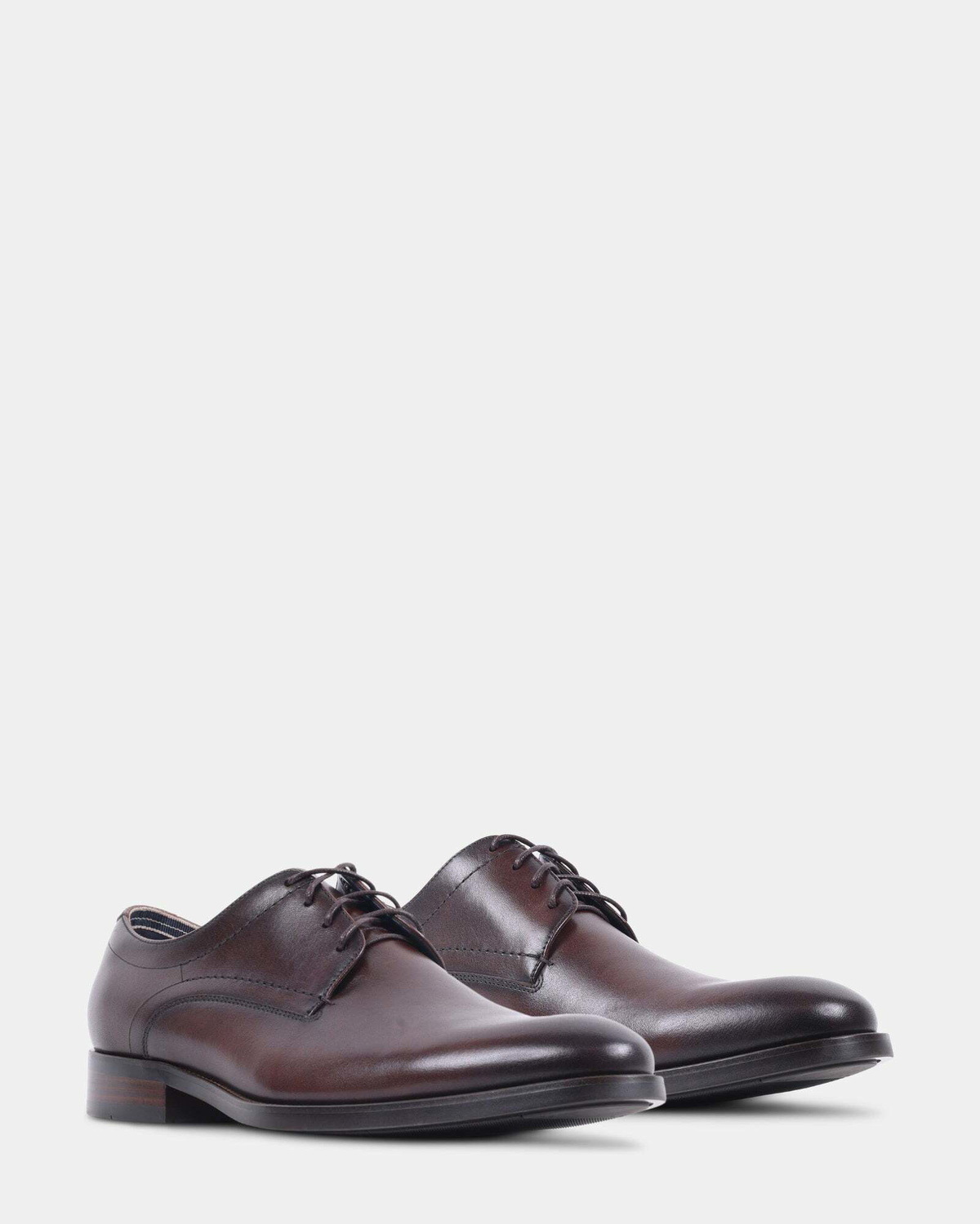 Steve Madden Helfant Dress Shoes in Brown