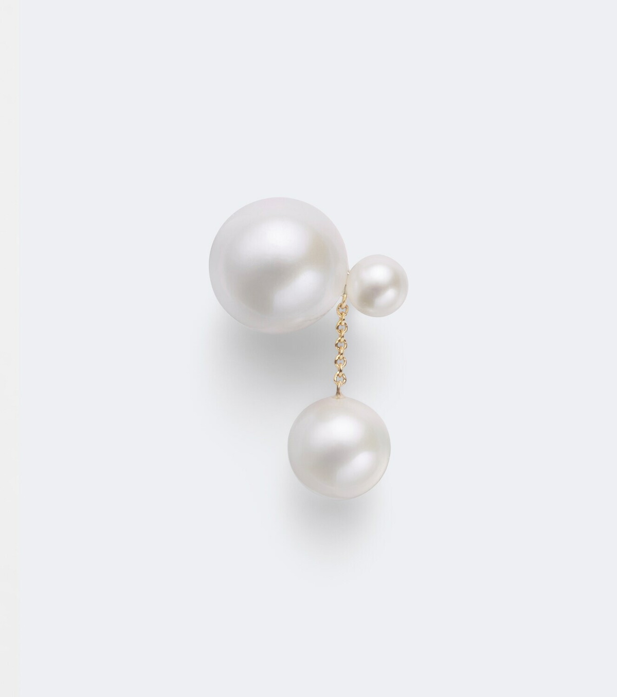 Sophie Bille Brahe Lou Perle 14kt gold single earring with freshwater pearls