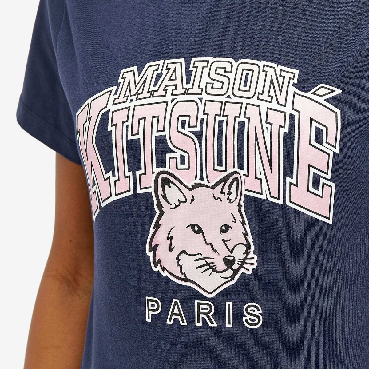 Maison Kitsuné Women's Campus Fox Classic T-shirt in Navy Maison