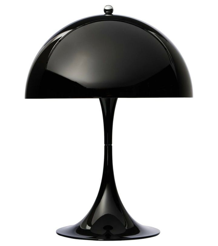 Photo: Louis Poulsen Panthella 250 table lamp by Verner Panton