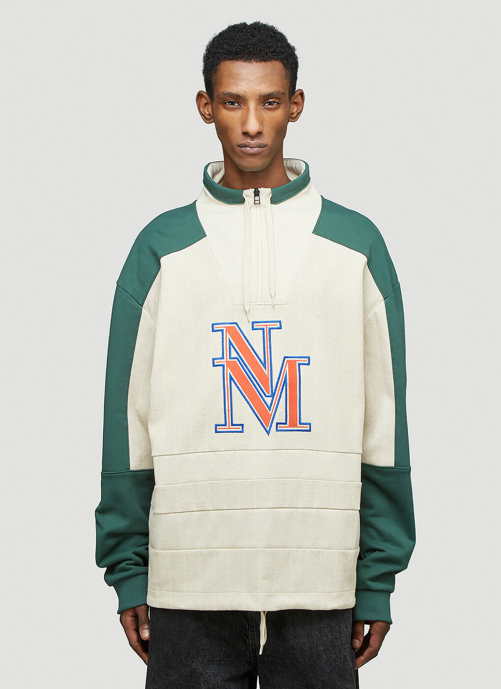 White nautica outlet sweatshirt