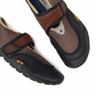 New Balance x Tokyo Design Studio MT2 Sneaker in Brown