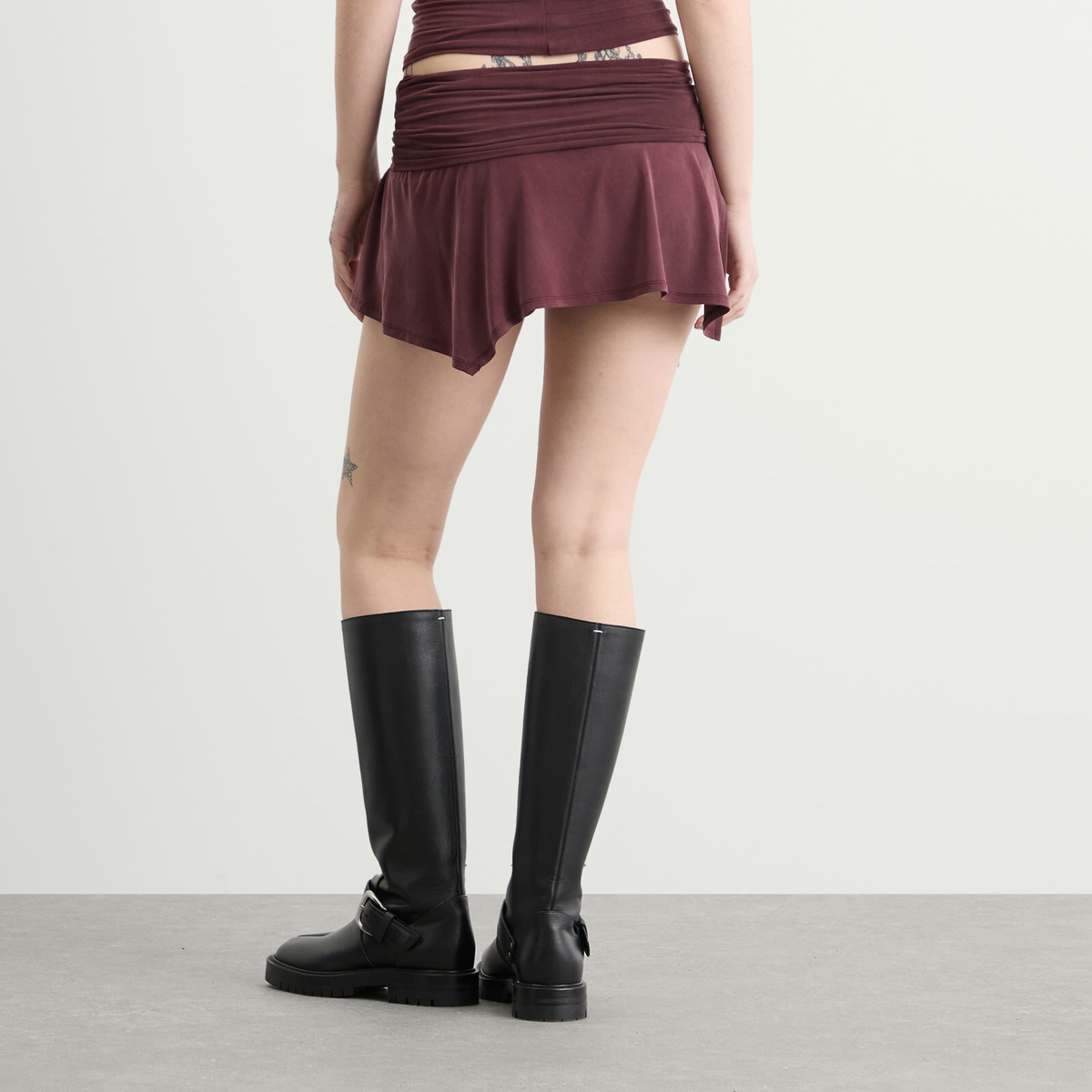 Peachy Den Women's Kylie Skort in Hot Chocolate