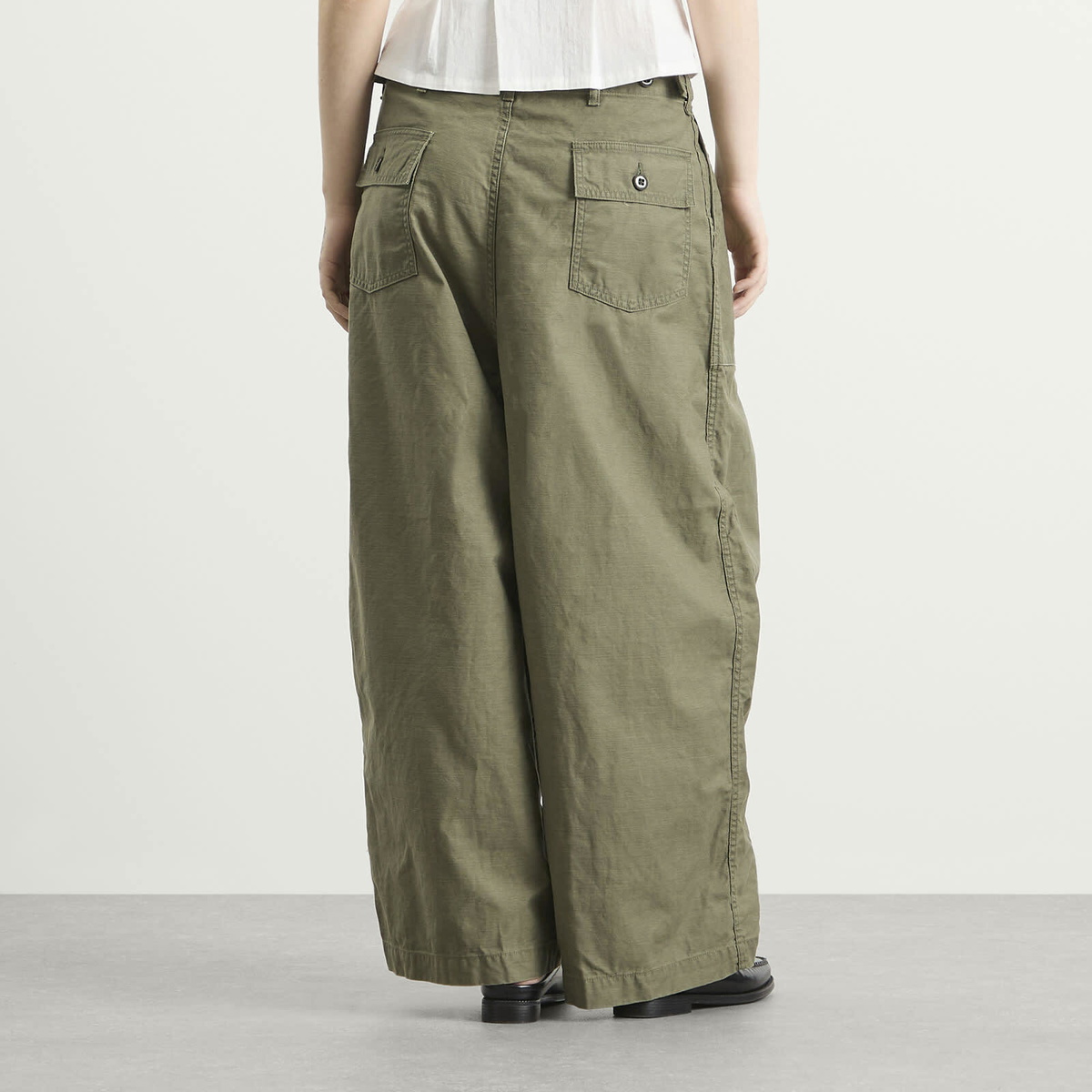 Needles Women's H.D. Fatigue Pants in Olive