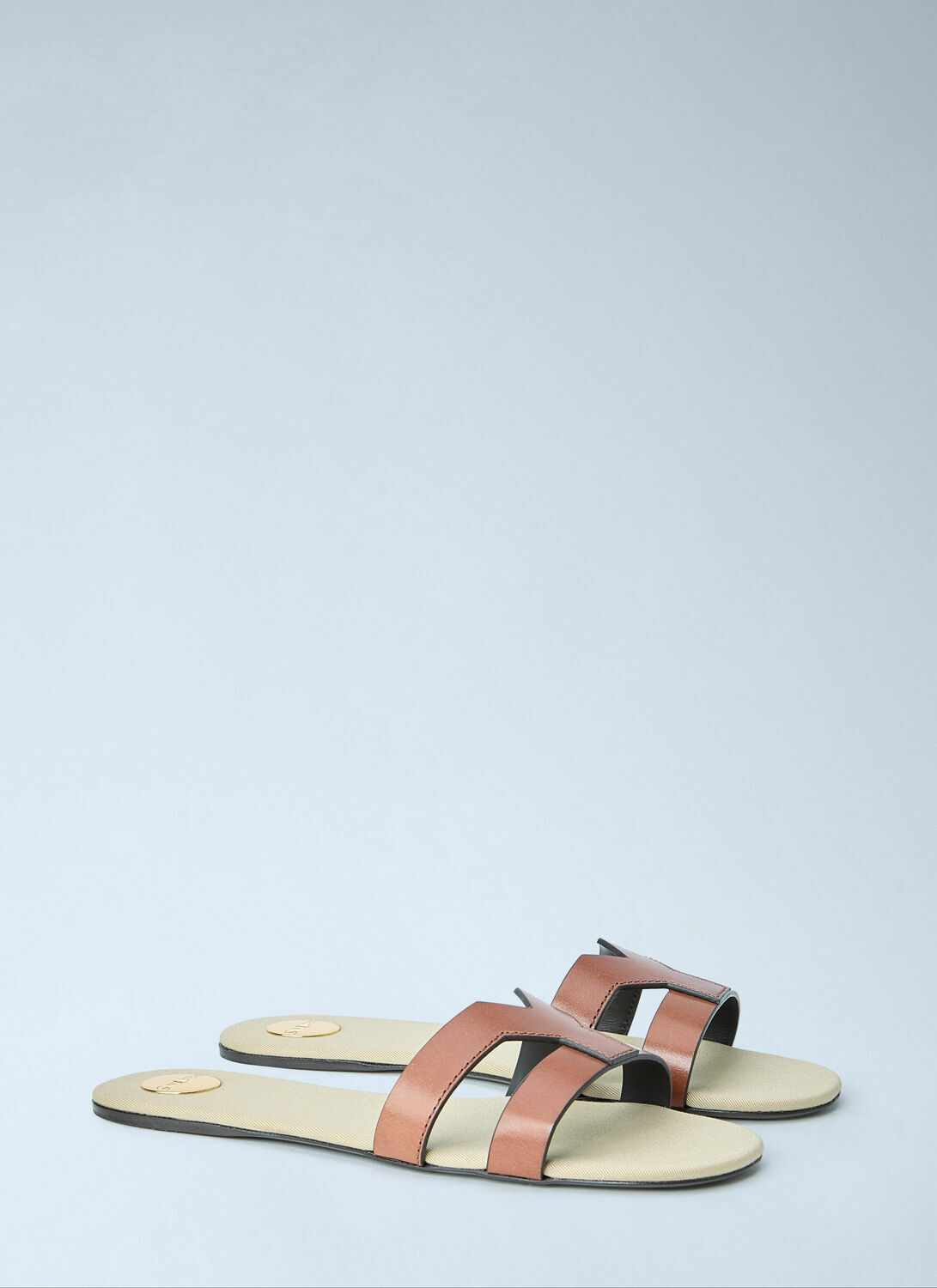 Saint Laurent Mabrouka Slides