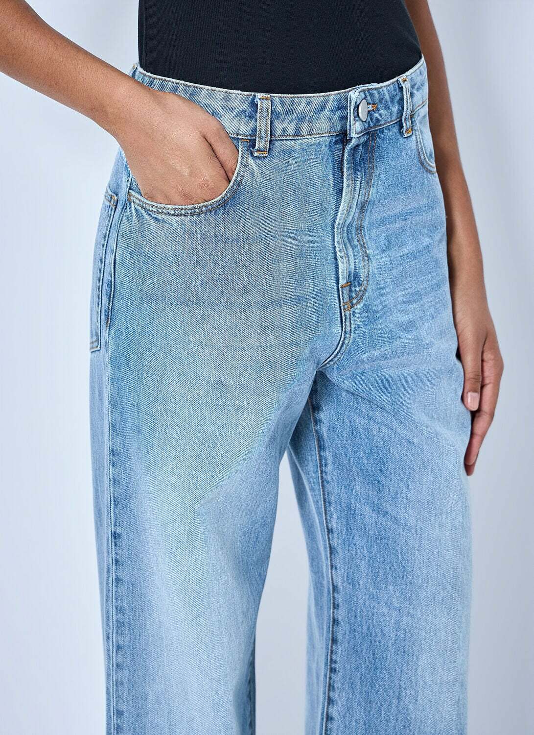RÓHE Bruun - Signature Baggy Denim