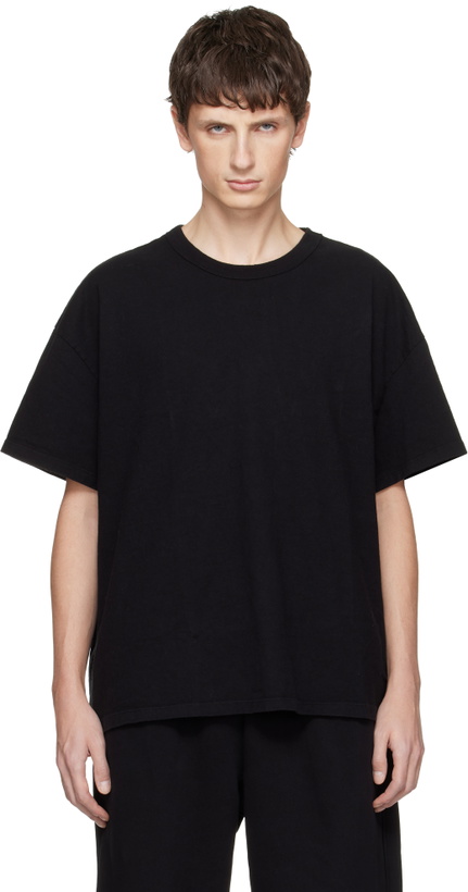 Photo: Les Tien Black Lightweight Binded Neck Oversized T-shirt