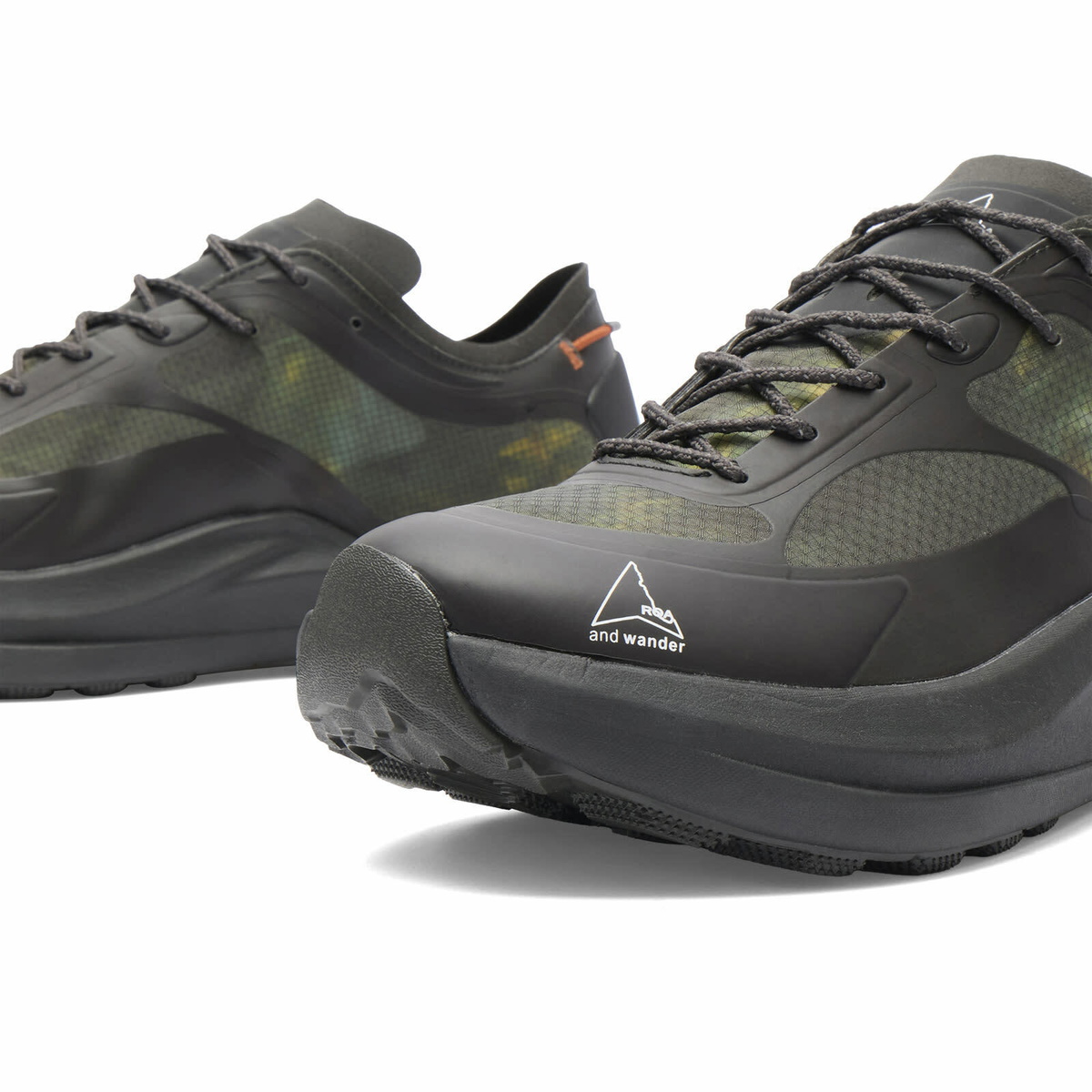 and wander Men's x ROA Sella Camouflage in Camo
