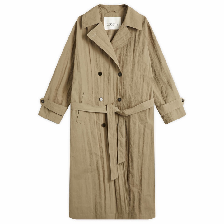 Photo: Closed Women's Trench Coat in Warm Sand