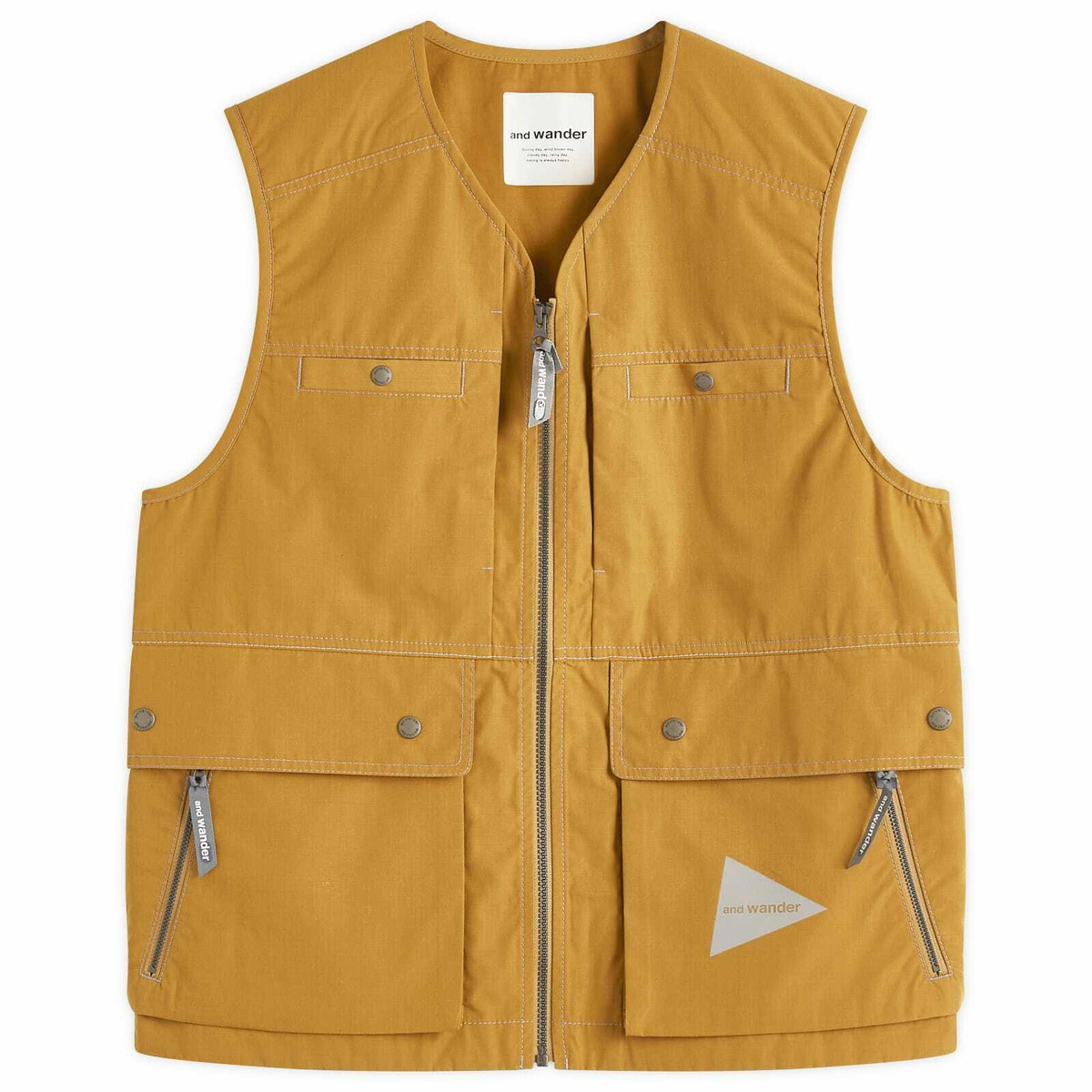 and wander Men's Tough Aramid Vest in Charcoal and Wander