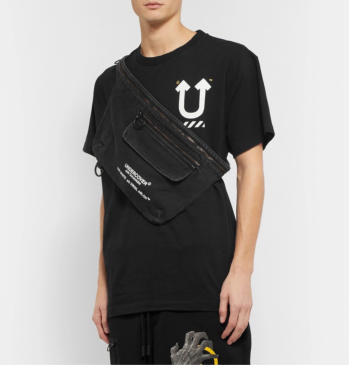Off-White c/o Virgil Abloh Monogram Zipped Belt Bag in Black for