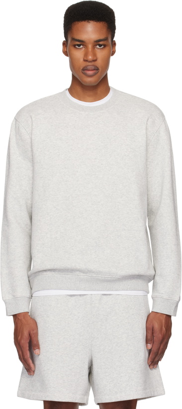 Photo: SKIMS Gray Fleece Lounge Classic Crewneck Sweatshirt