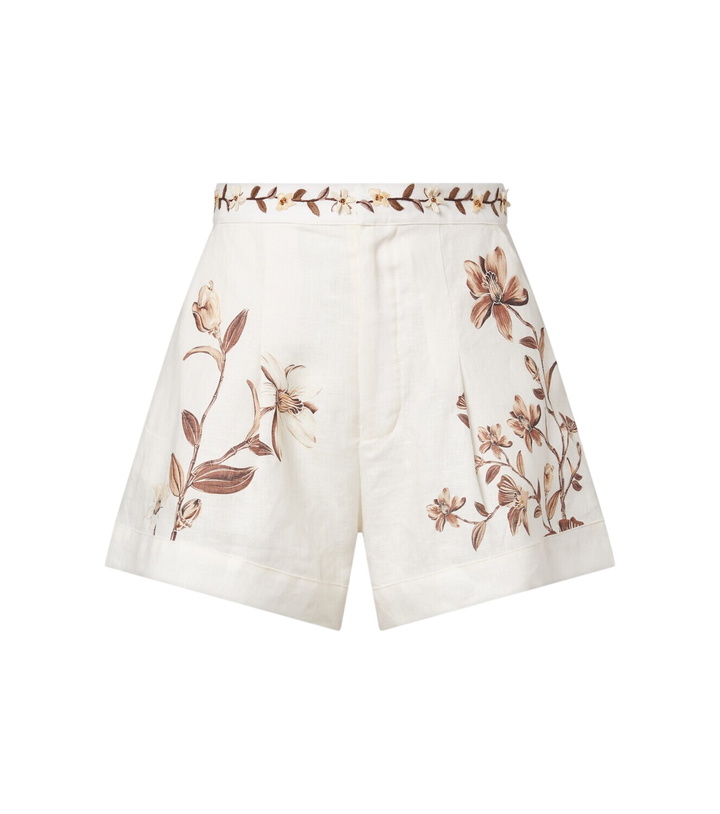 Photo: Agua by Agua Bendita Toronjil floral linen shorts