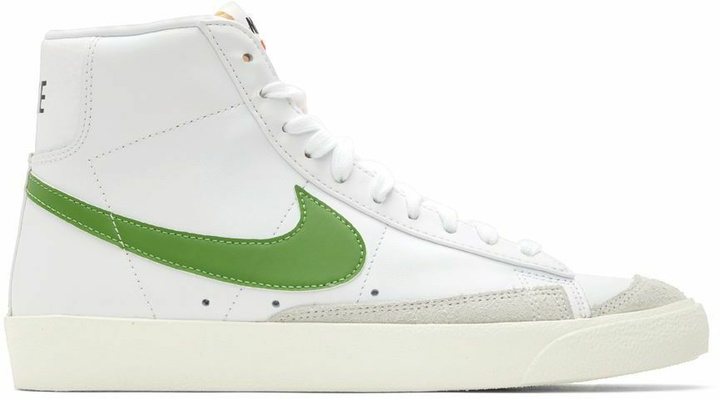 Photo: Nike White Nike Blazer Mid '77 Vintage Sneakers