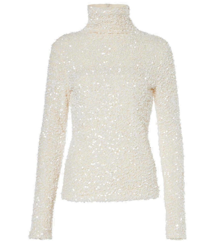Photo: Xu Zhi Sequined top