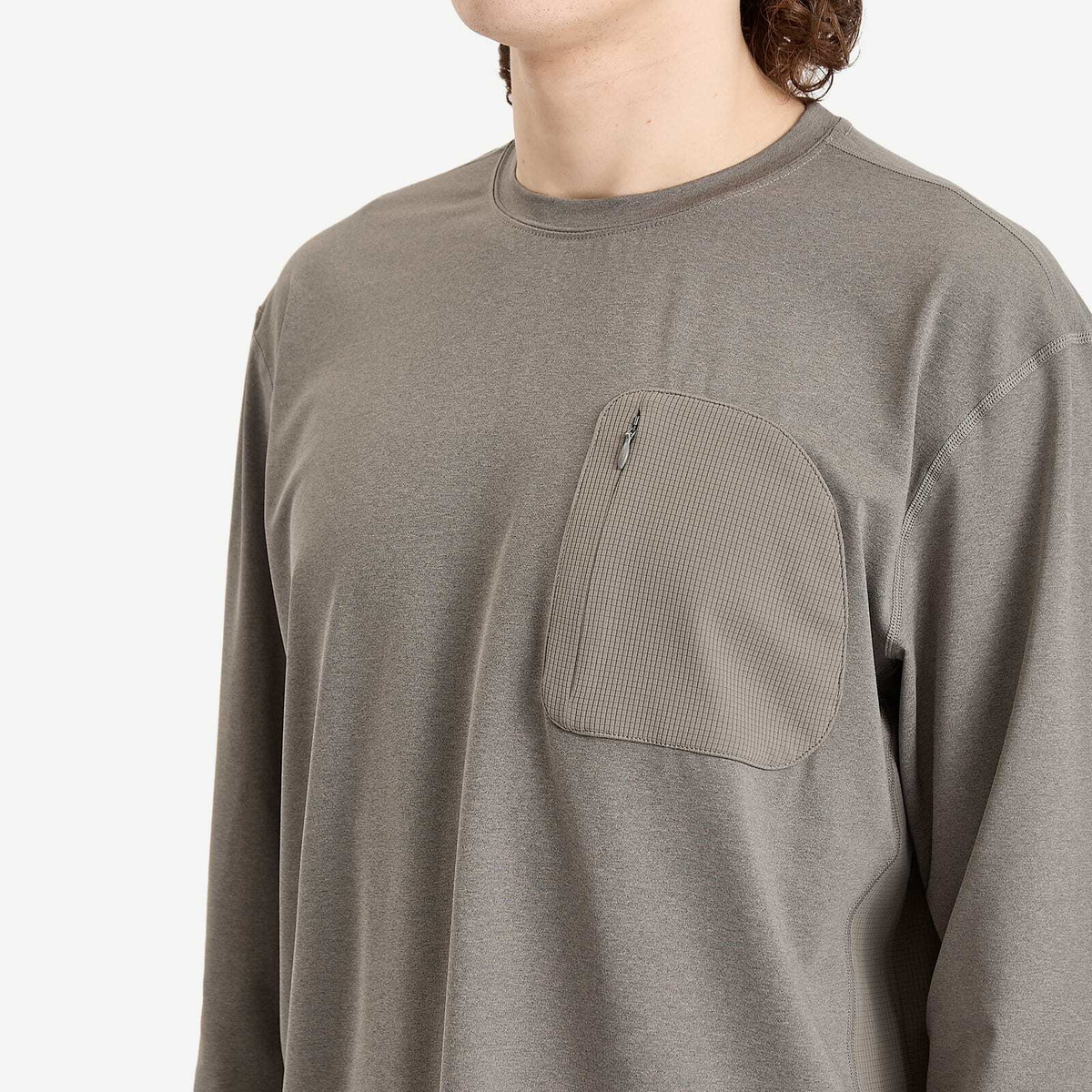Hiking Patrol Men's Long Sleeve T-Shirt in Grey