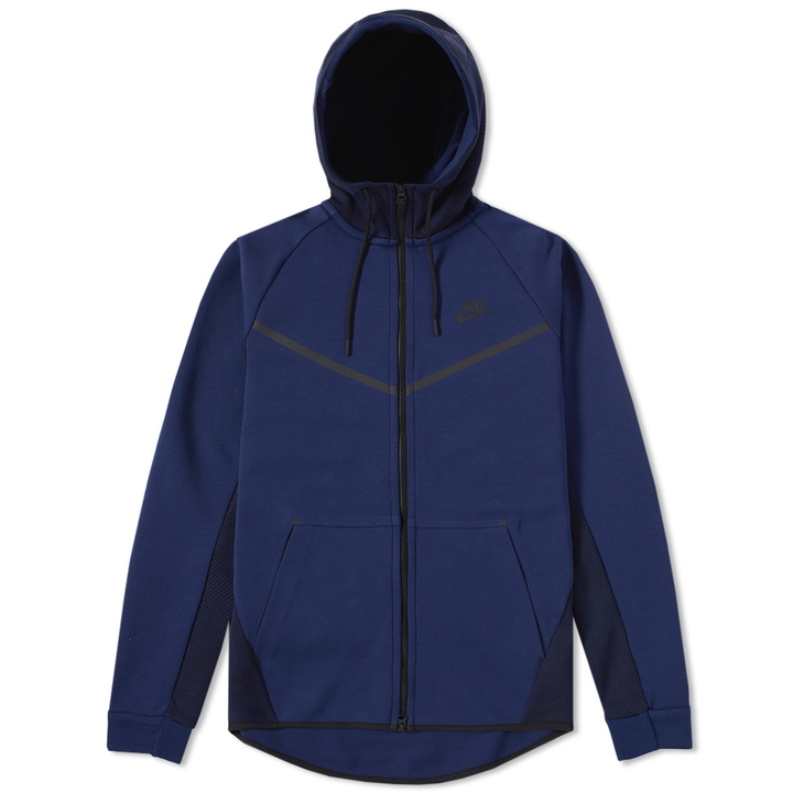 Photo: Nike Tech Fleece Windrunner