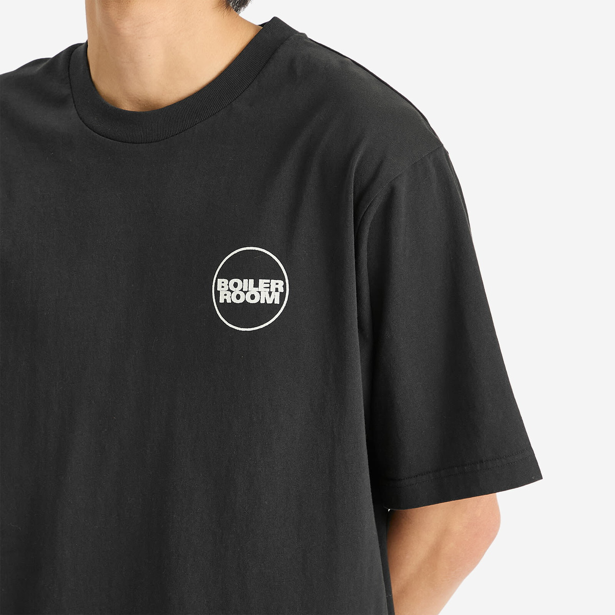 Boiler Room Men's Cracked Logo T-Shirt in Black