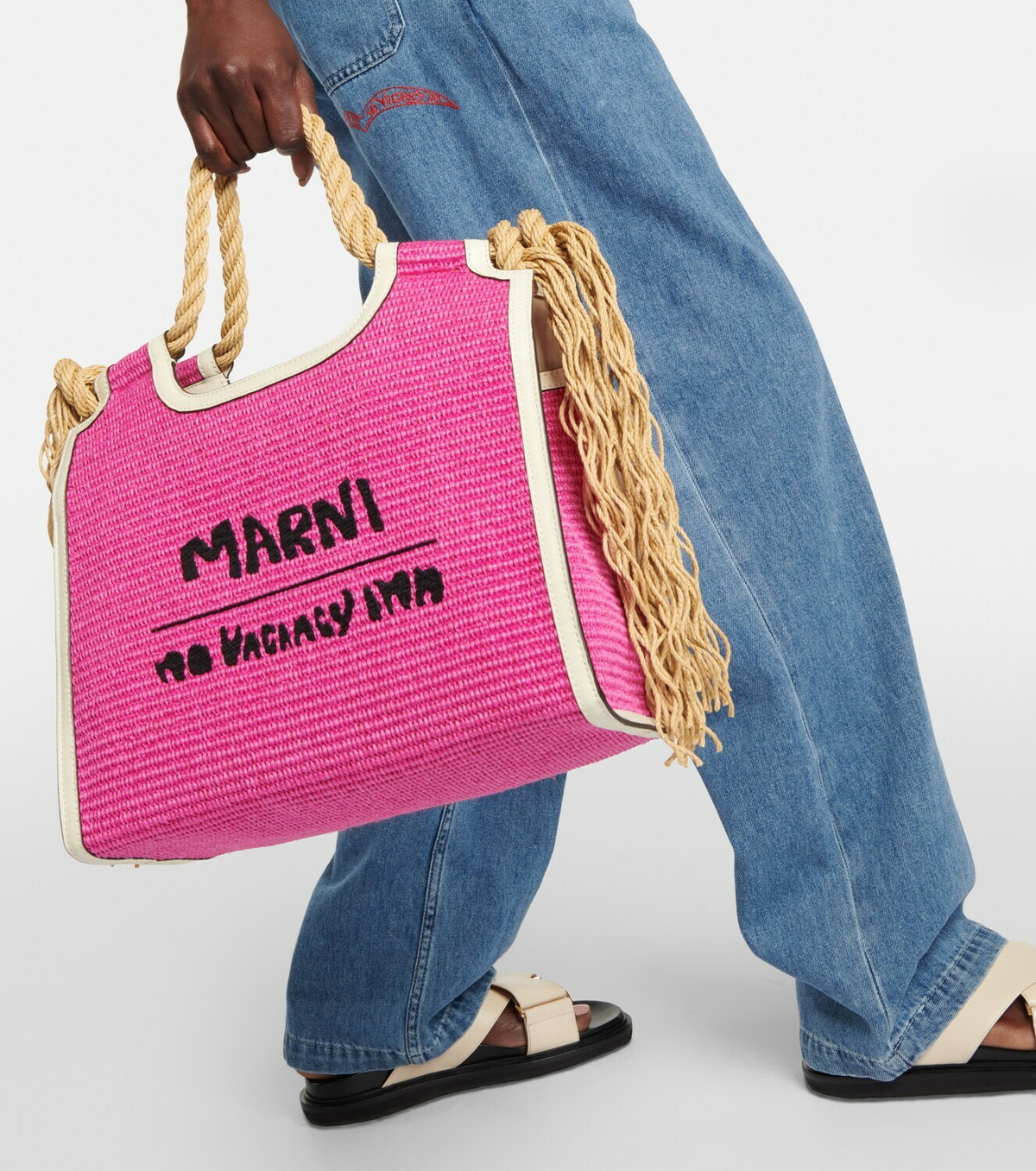 マルニMARNI x No Vacancy Inn Logo Tote Bagトートバッグ MARNI x NO VACANCY INN LOGO TOTE BAG HANDBAG
