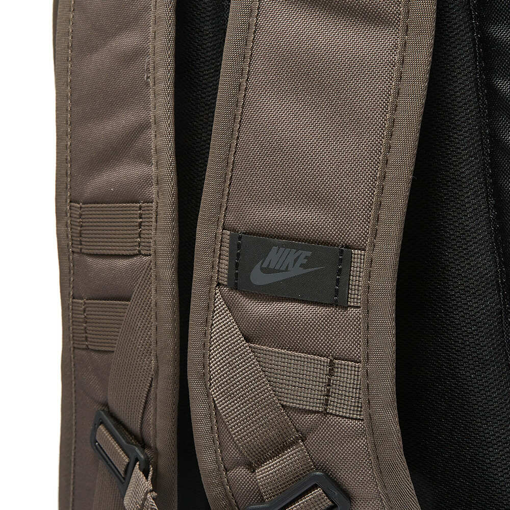 beez yellow jansport backpack Watch Review of Cross Town on Amazon Live Model:SDP 7/8wt Reel w/ TRAXX perfect for every style St. Croix Legend Tournament Bass 12ft Shimano Spectrum Plus