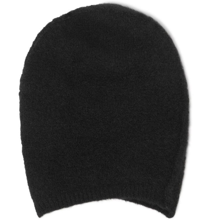 Photo: Isabel Benenato - Brushed Merino Wool-Blend Beanie - Black