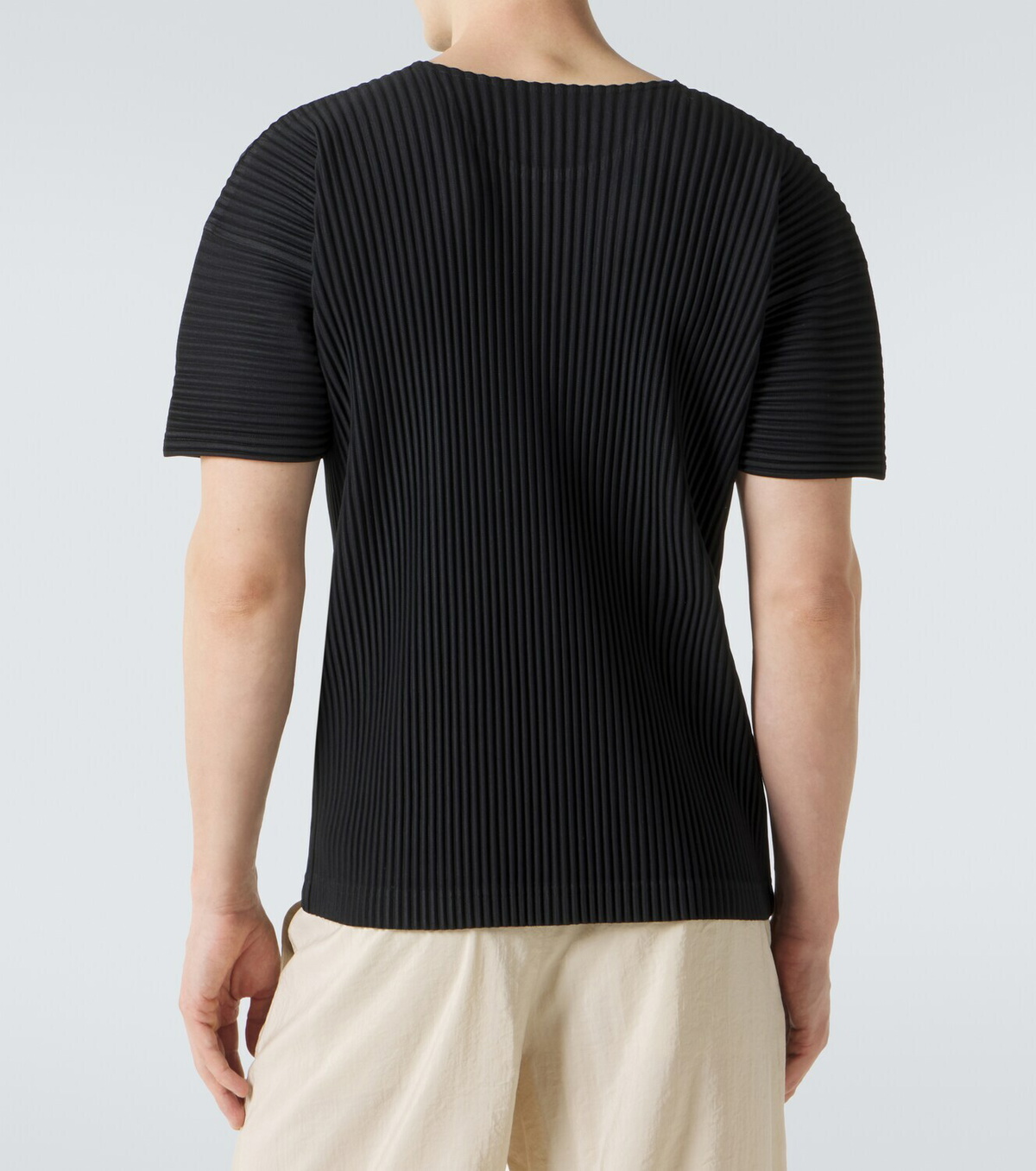 Homme Plissé Issey Miyake Basics pleated T-shirt