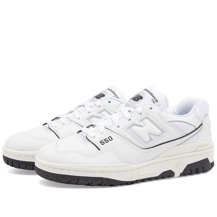 Photo: Comme des Garçons Homme x New Balance BB550 Sneakers in Off White
