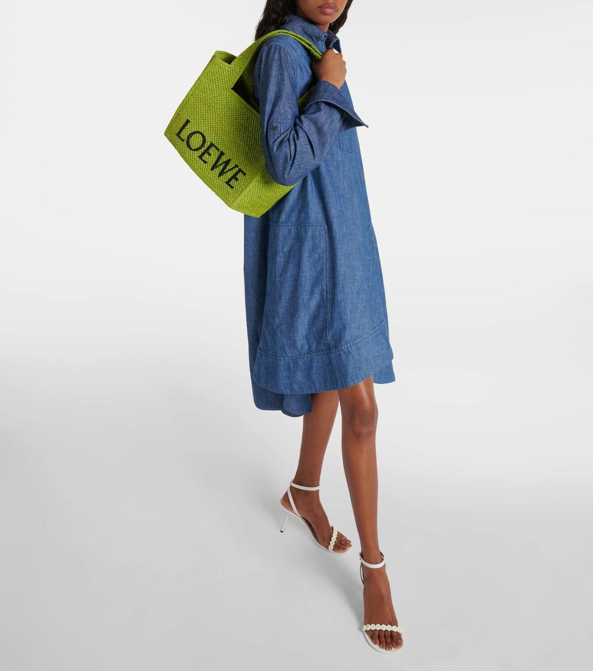 Loewe Paula's Ibiza Font Medium raffia tote bag Loewe
