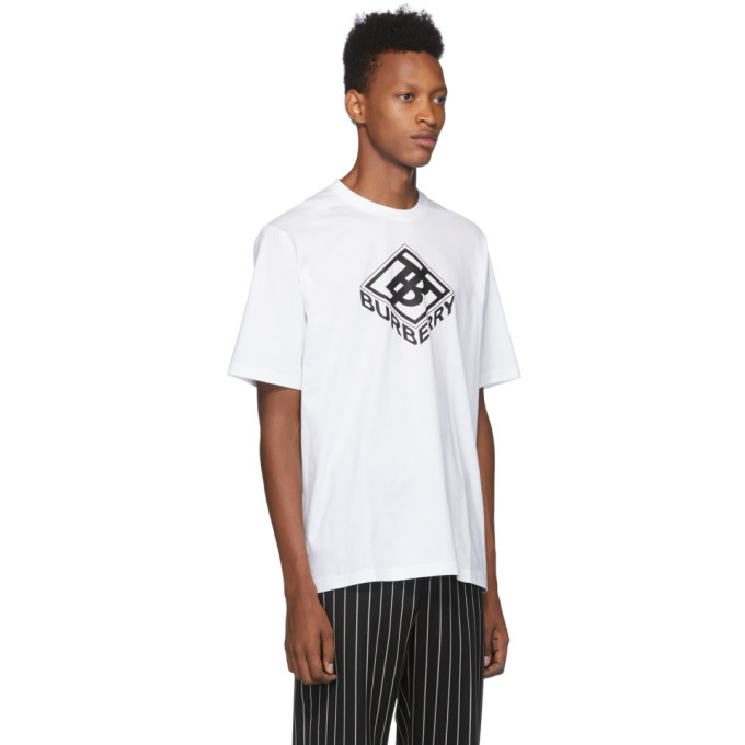 【BURBERRY】ELLISON BLE ラベルプリント コットンTシャツ BURBERRY（バーバリー）の「Burberry Ellison Logo-Print Cotton