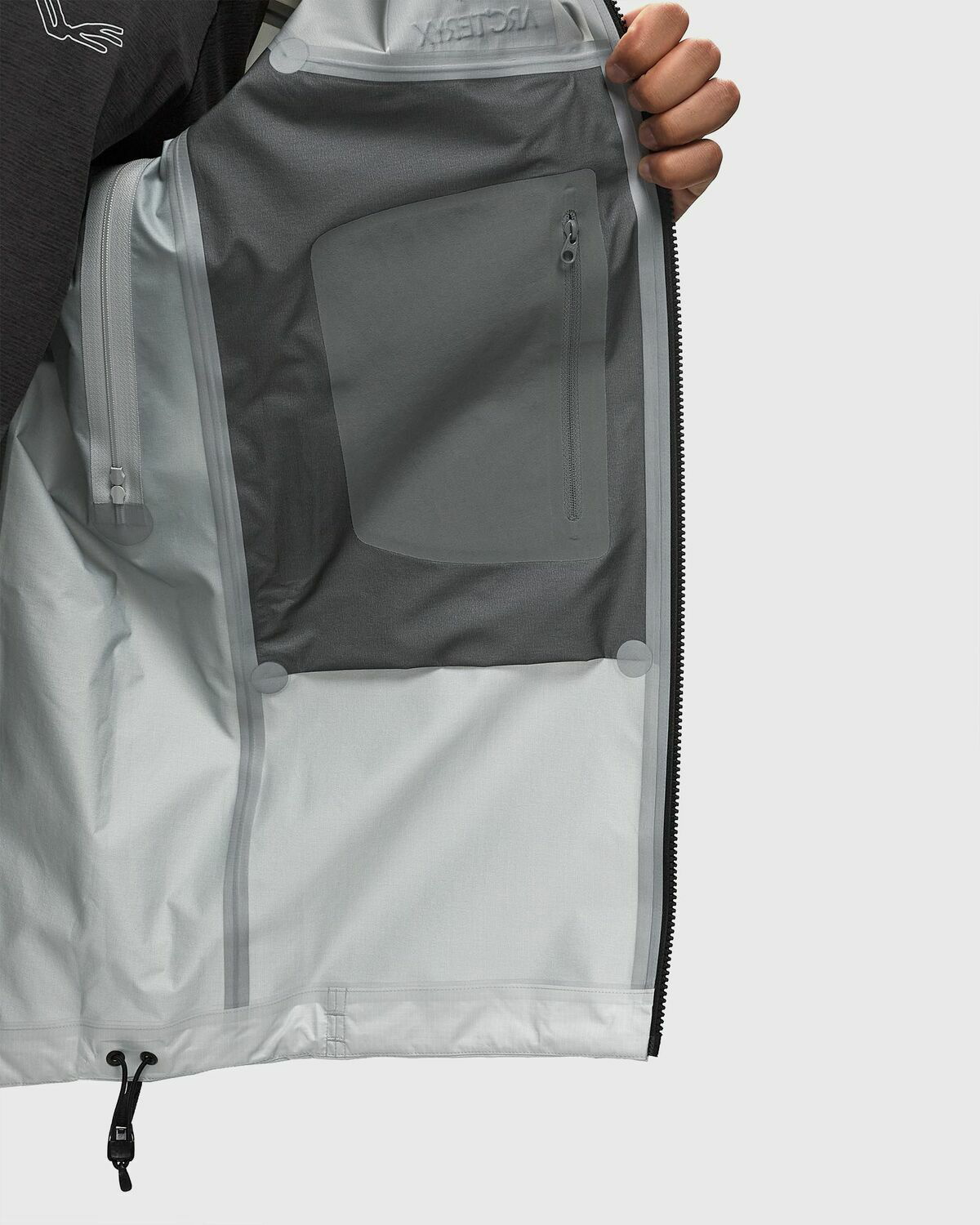 Arc´Teryx Alpha Jacket M White Shell Jackets Arc'teryx Arc´Teryx Alpha Jacket M White Shell Jackets Arc'teryx