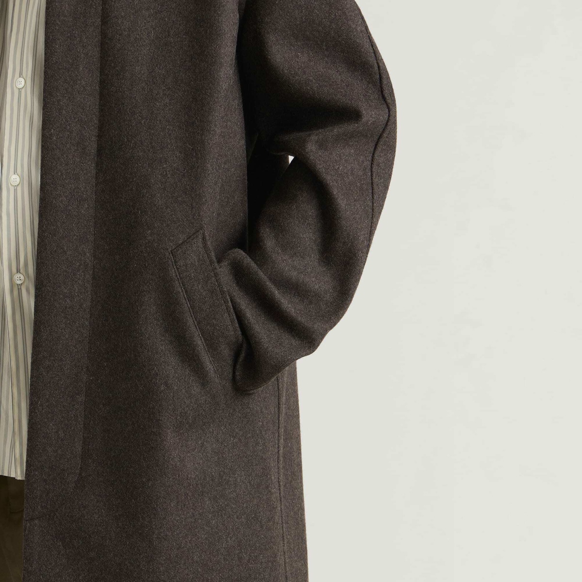 A.P.C. Men's Auster Heathered Wool Mac in Brown
