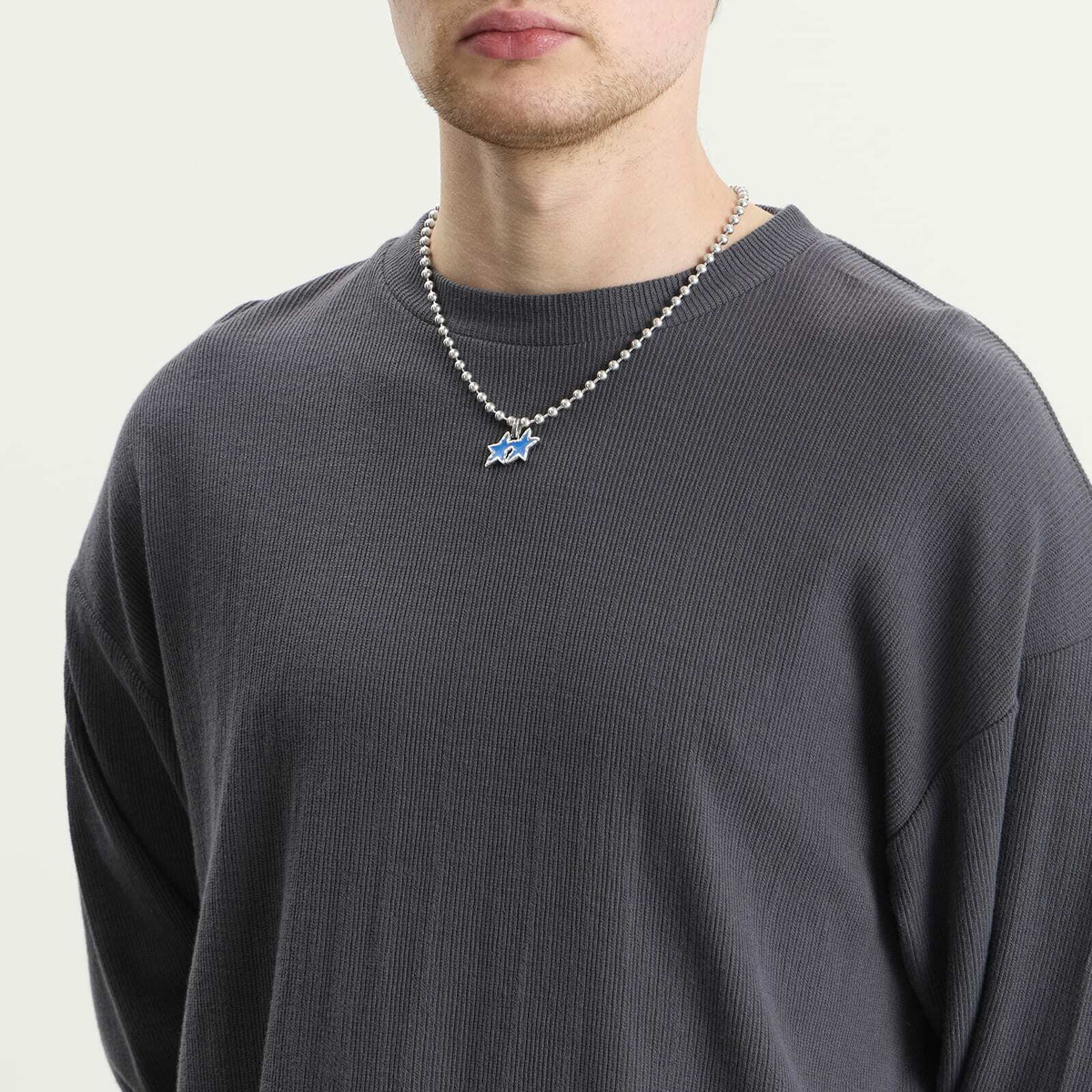 TwoJeys Melted Stars Ball Necklace in Blue 
