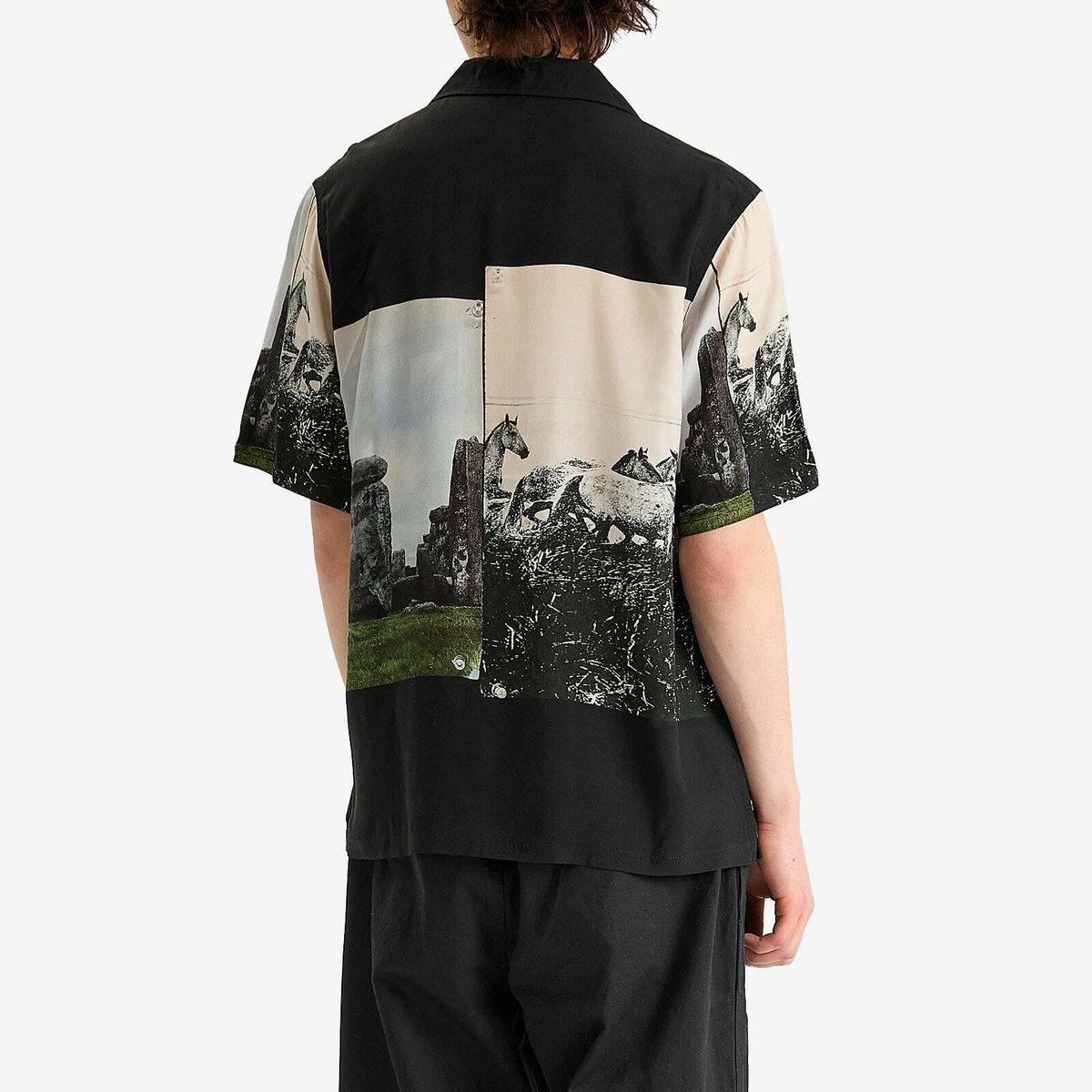 Pleasures Men's Stone Horse Vacation Shirt in Black