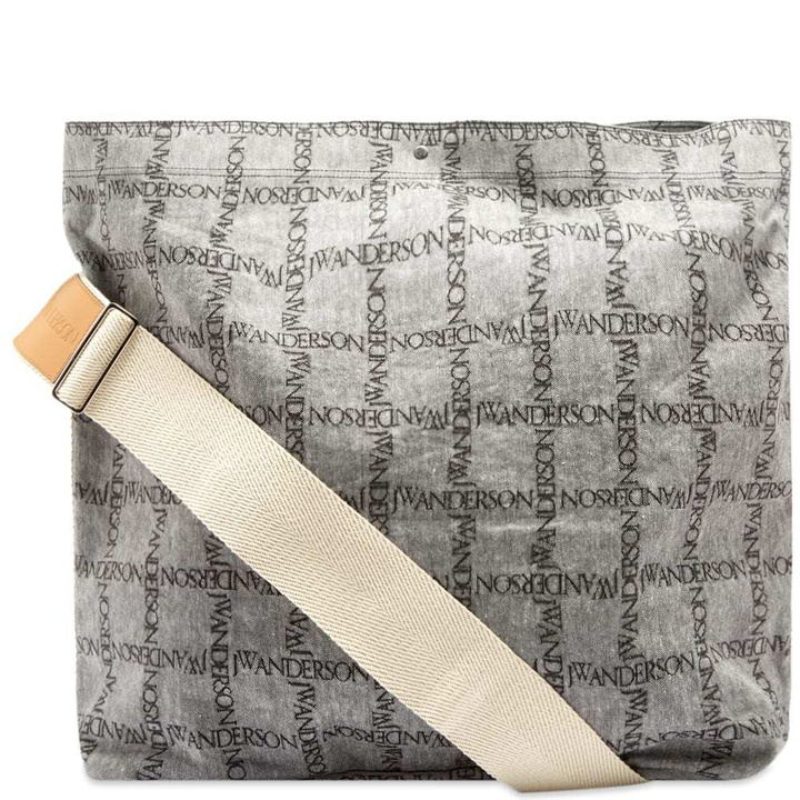 Photo: JW Anderson Oversize Jacquard Duffle