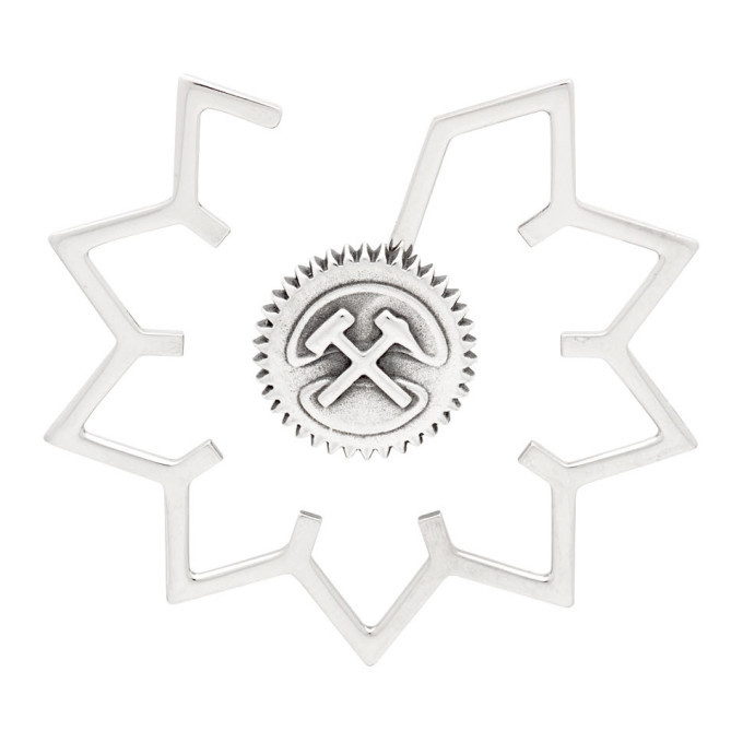 Photo: GmbH Silver Cog Side Single Ear Cuff