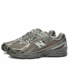 New Balance 740 Sneaker in Black Metallic/Castlerock Pfp