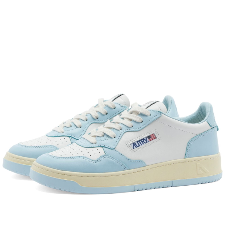 Photo: Autry Women's Medalist Low Sneakers in White
