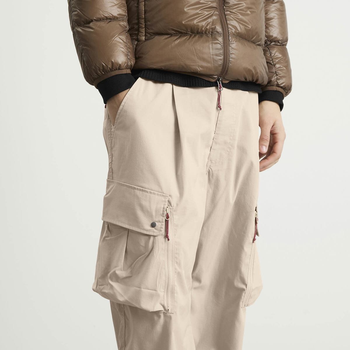 NANGA Men's Hinoc Ripstop Field Cargo Trousers in Light Grey