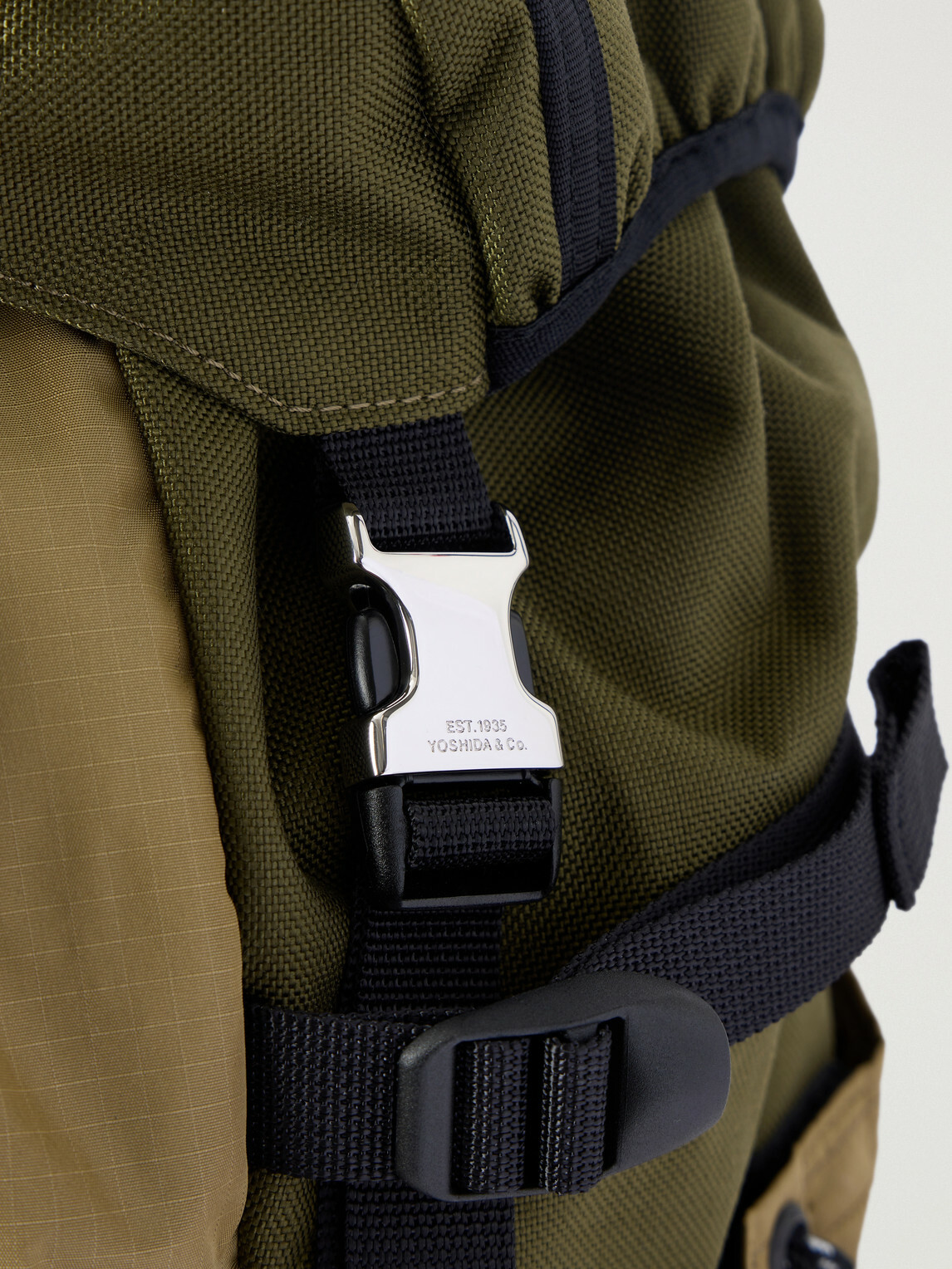 Porter-Yoshida and Co - New Hype Ripstop Backpack - Green