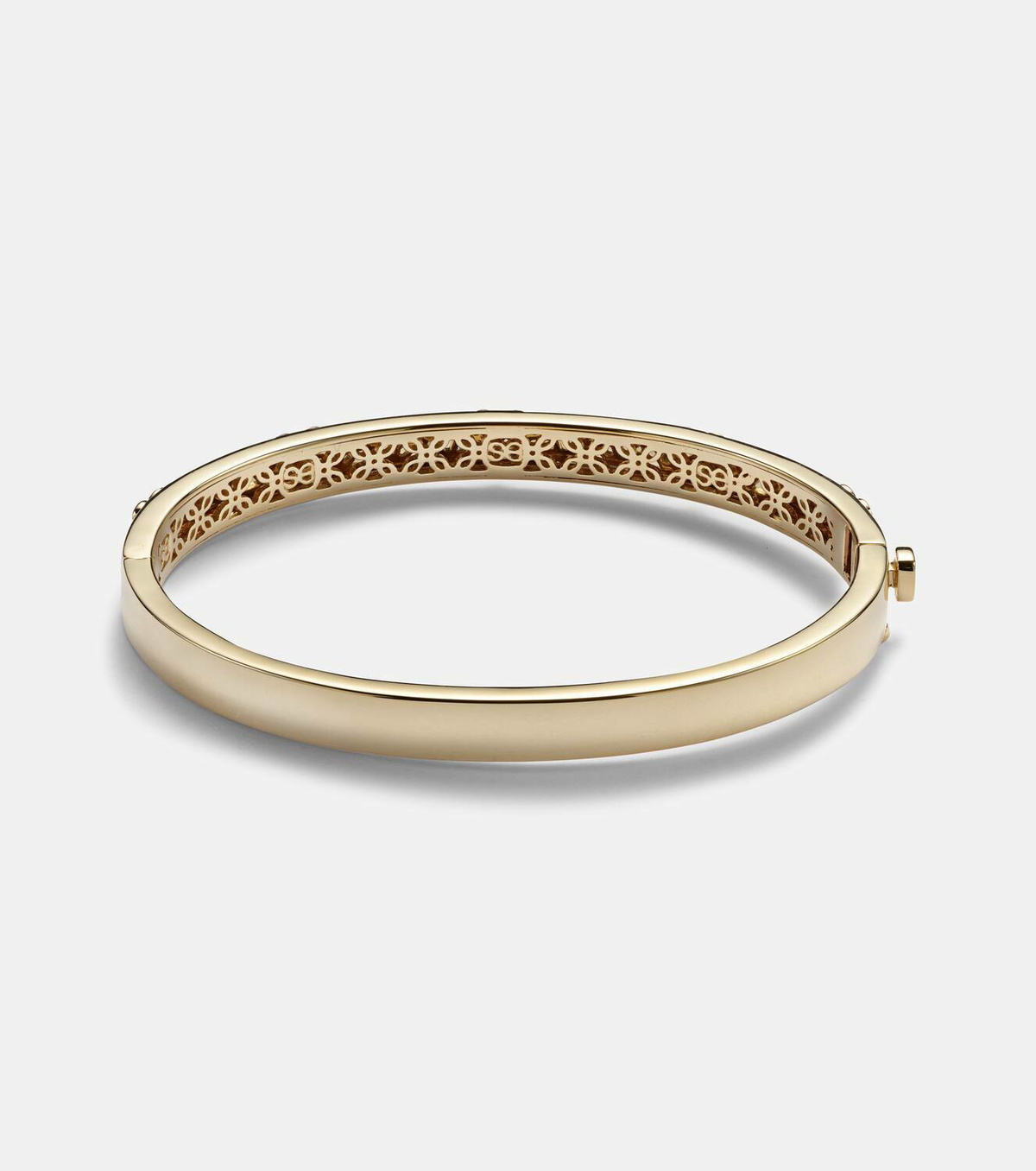 Sydney Evan Heart 14kt gold bangle with diamonds