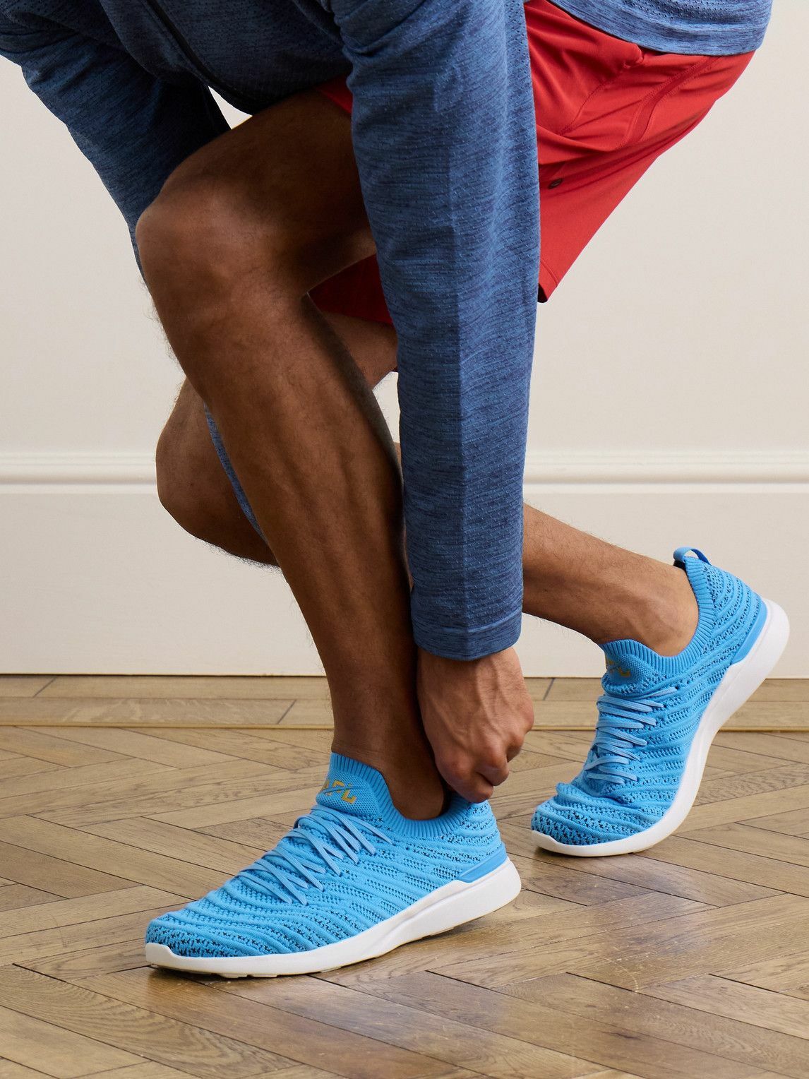 【APL ATHLETIC PROPULSION LABS】neoprene slip-on スニーカー Amazon.com | APL Athletic Propulsion Labs Men's Techloom