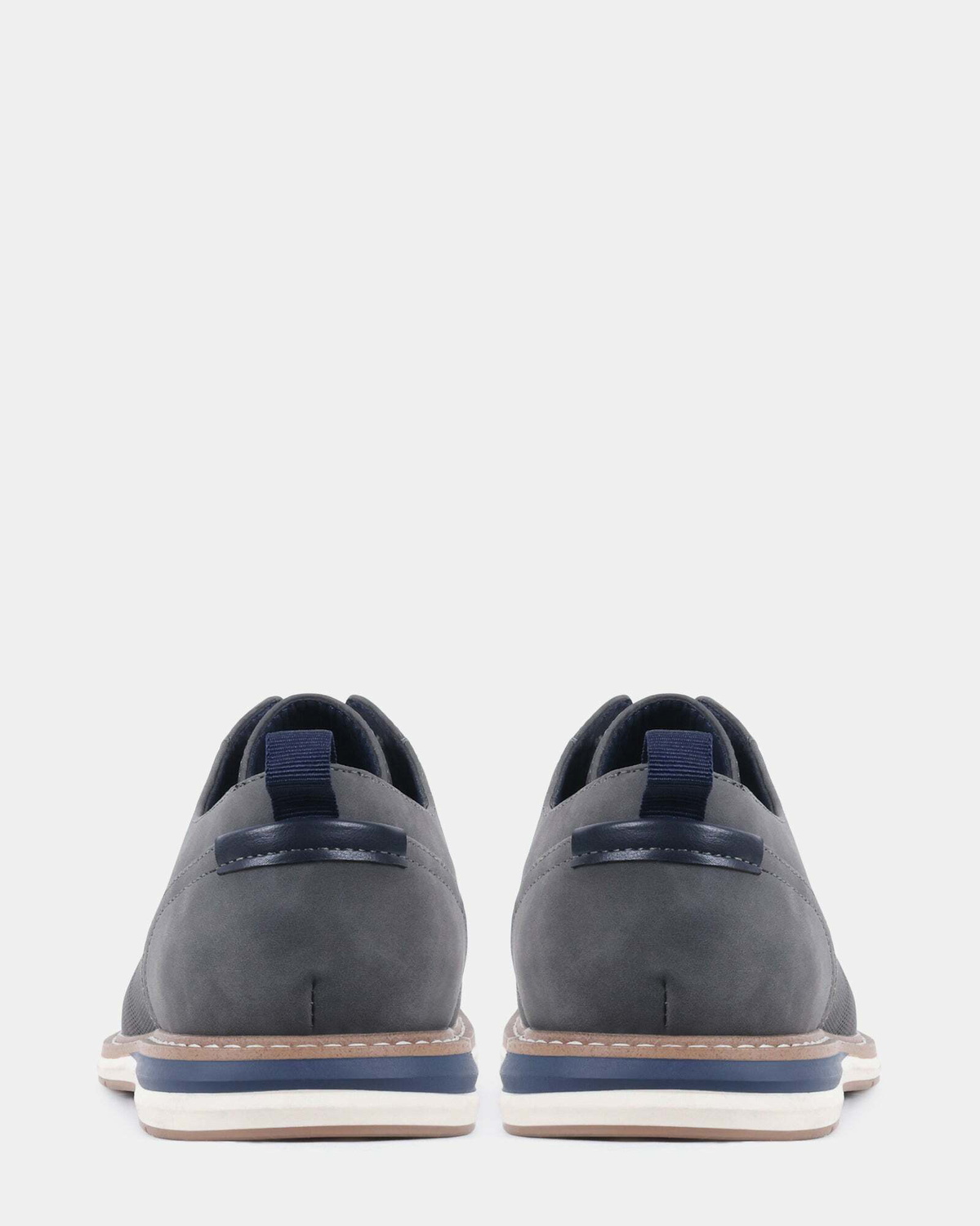 Steve Madden Bradock Casual Shoes in Grey Nubuck