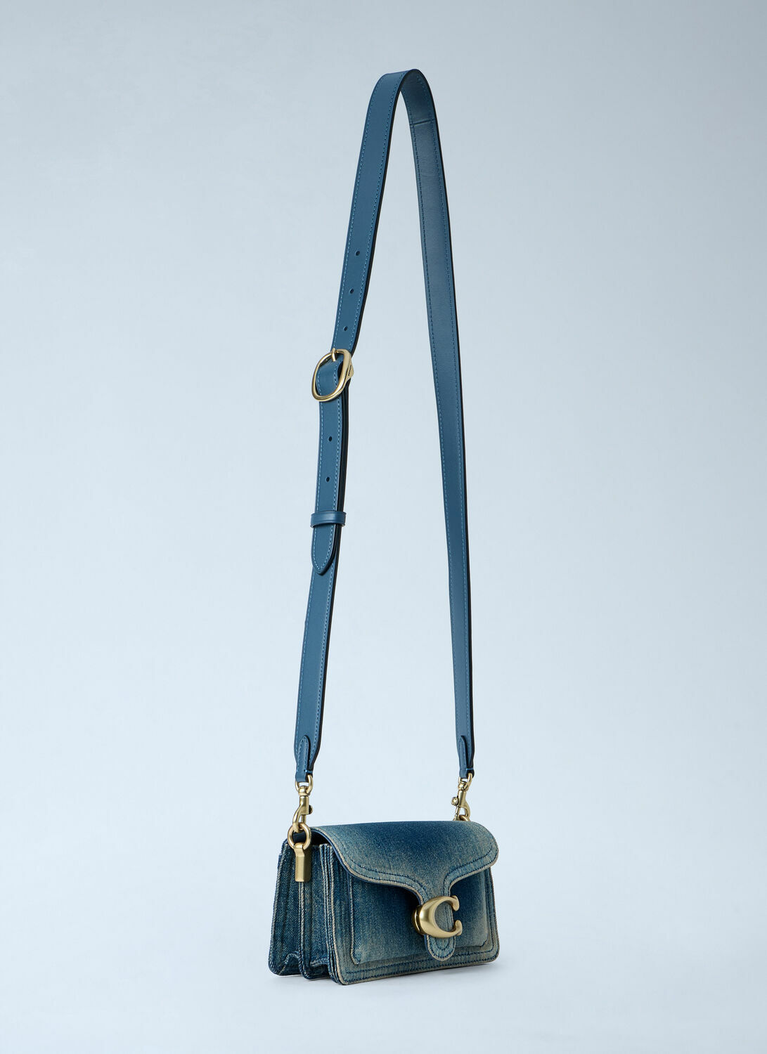 Coach Tabby Shoulder Bag 20