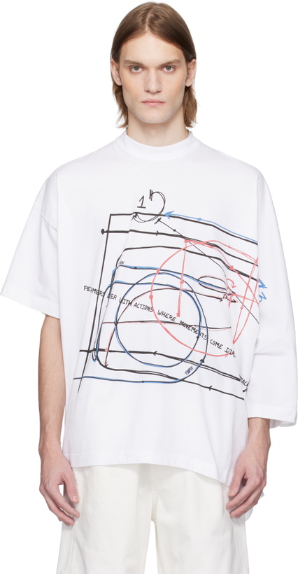 Photo: ALAINPAUL White Extended T-shirt
