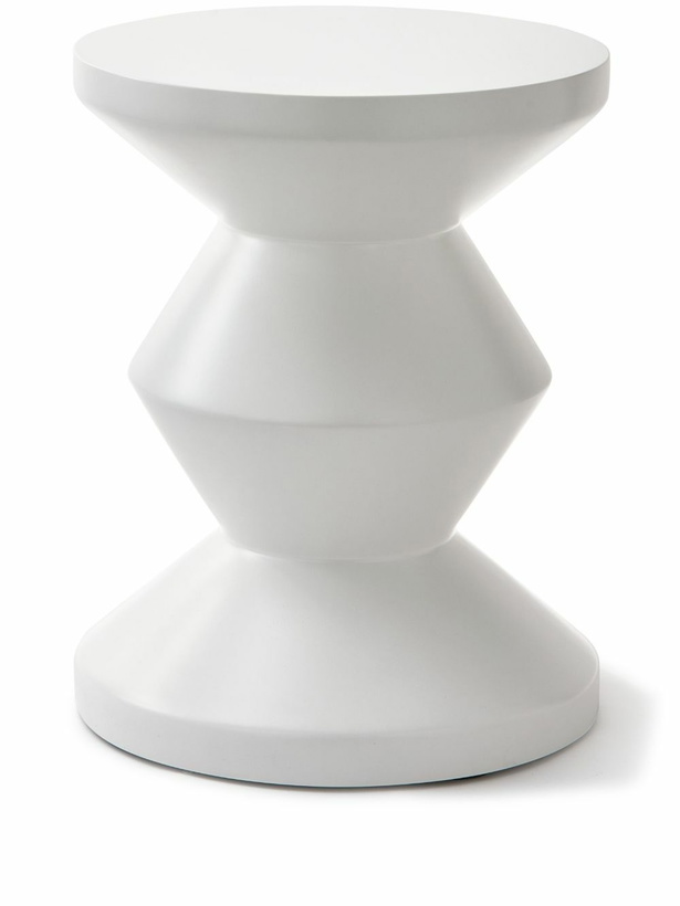 Photo: POLSPOTTEN White Outdoor Zig Zag Lacquered Stool