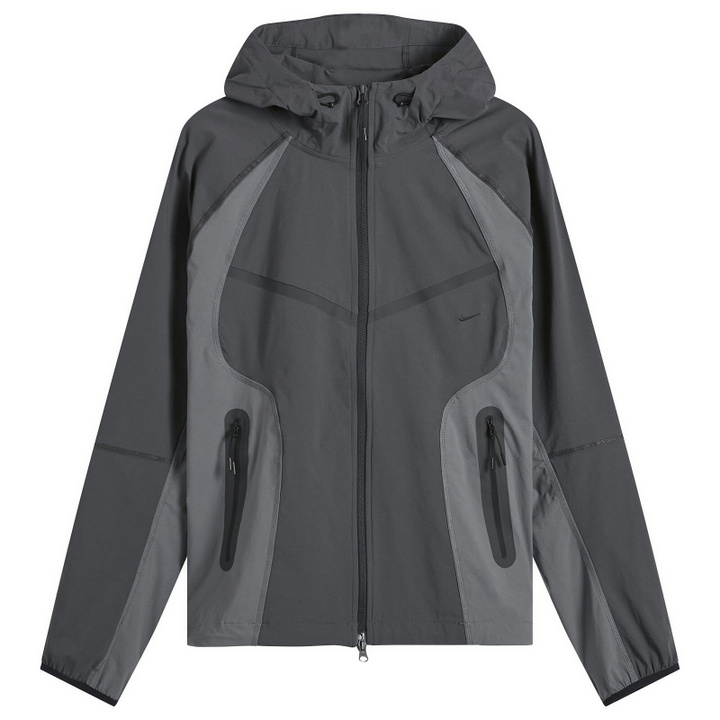 Photo: Nike Men's Tech Woven Pro Oversized Jacket in Anthracite/Iron Grey/Black