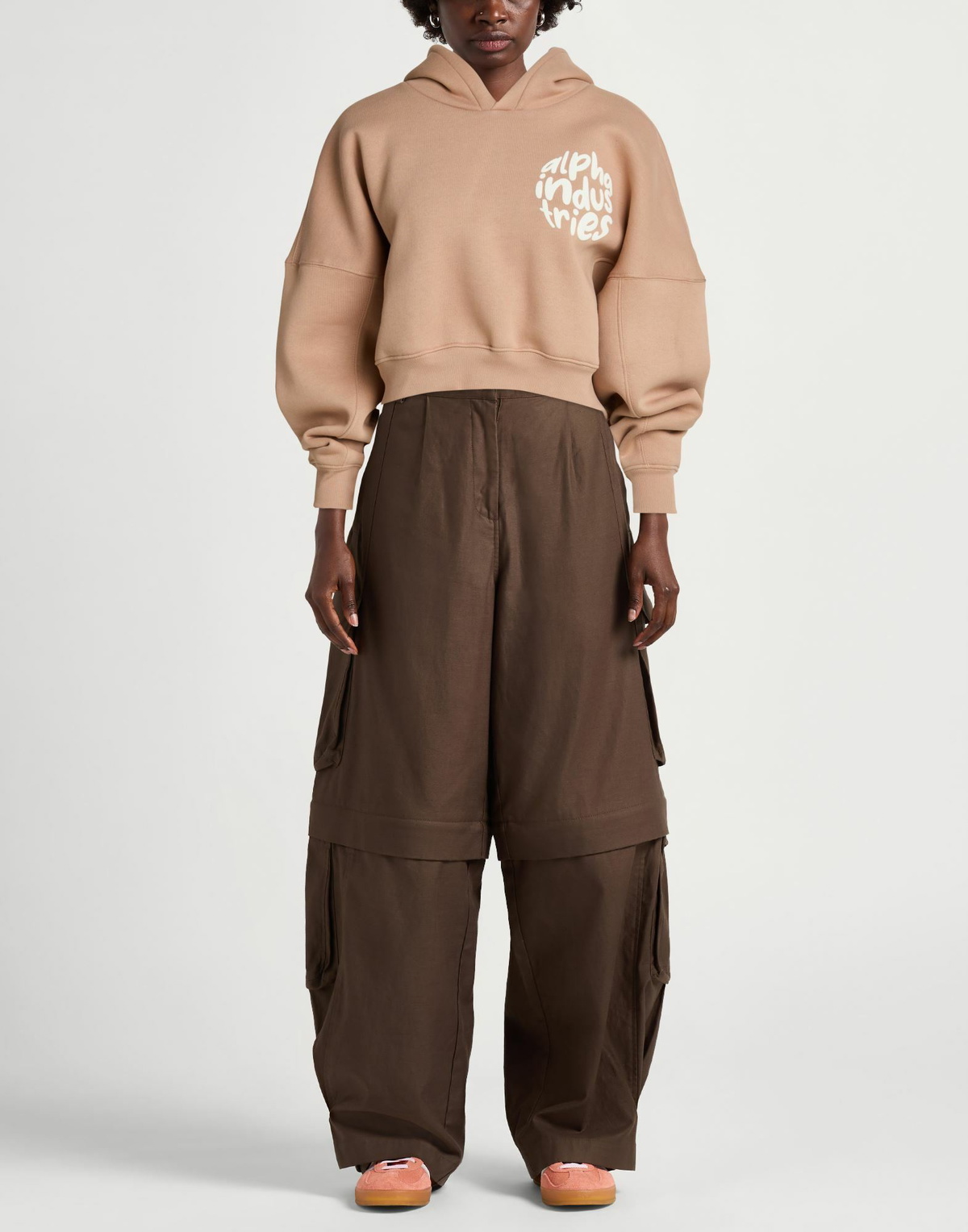 Alpha Industries Womens Sweatshirt in Blush