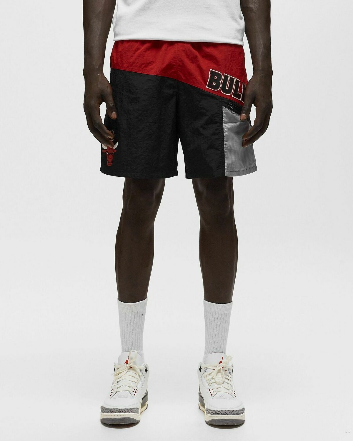 Mitchell & Ness Nba Nylon Utility Short Chicago Bulls Black/Red - Mens - Sport & Team Shorts